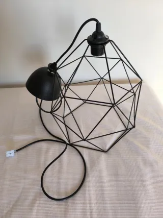 Lámpara de techo geométrica negra