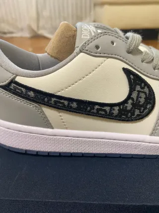 Air Jordan 1 Low x Dior Beige/Grigio