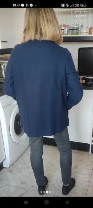 Chaquetón de mujer azul Mango Talla L