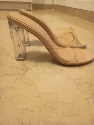 Tacones Beige Transparente