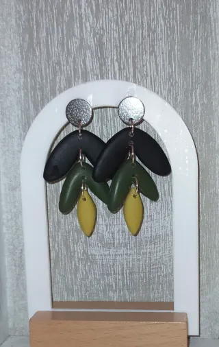 Pendientes colgantes diseño abstracto