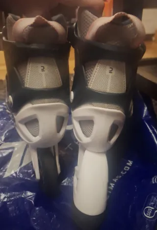 Pattini regolabili T. 35-38