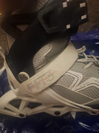 Pattini regolabili T. 35-38