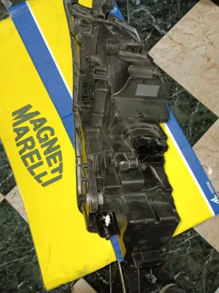 Faro Delantero Derecho Skoda Octavia 2019