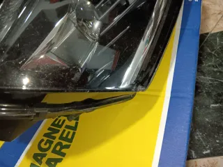 Faro Delantero Derecho Skoda Octavia 2019