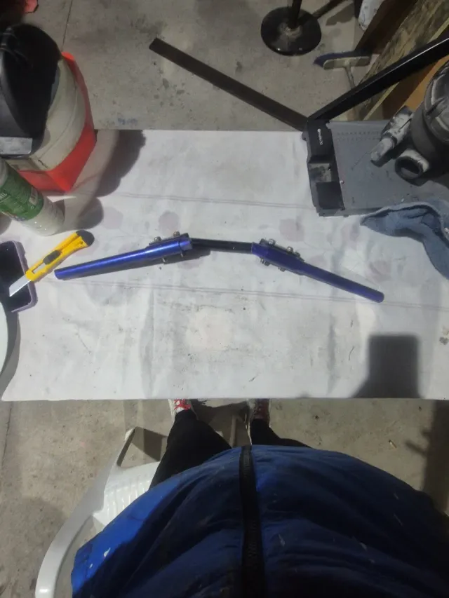 Manillar de moto azul