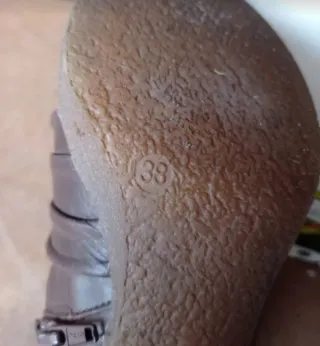 Zapatos abotinados de piel marrones 38 Punto Roma