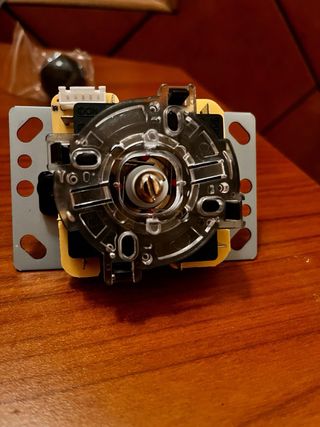 Joystick Arcade con Bola Negra