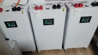 Batería 15kWh/16kWh Victron Deye Easun