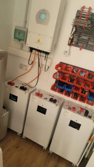 Batería 15kWh/16kWh Victron Deye Easun