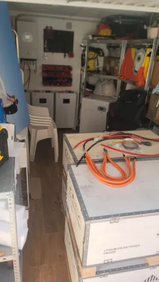 Batería 15kWh/16kWh Victron Deye Easun