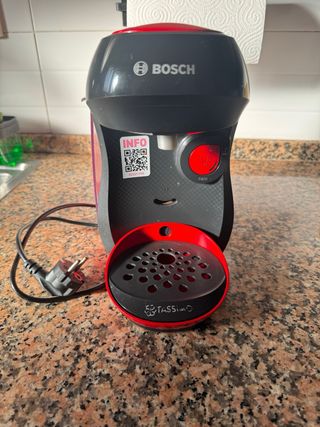 Cafetera Bosch Tassimo Roja