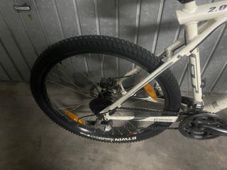 bicicleta GT avalanche 2.0
