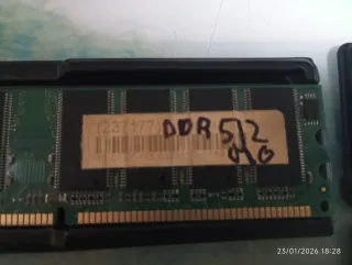 Tarjetas de Memoria RAM Kingston, Swissbit.....