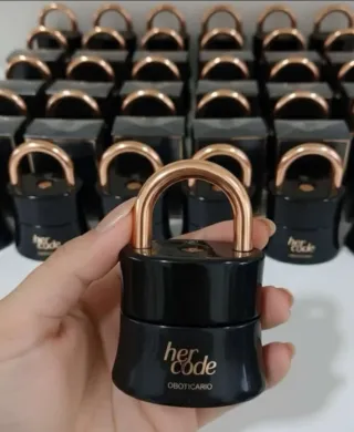 Kit Perfume Her Code e Creme O Boticário