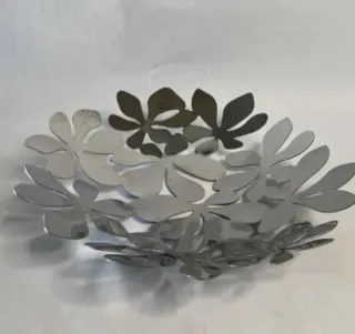 Frutero decorativo de metal plateado, acero inoxid