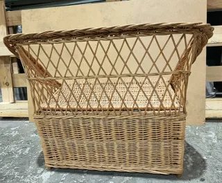 Banco arcón infantil mimbre y madera