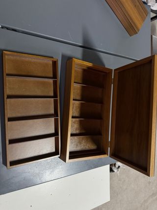 Armario joyero o para pilas de madera