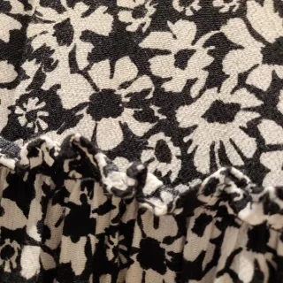 Vestido  estampado floral, en perfecto estado