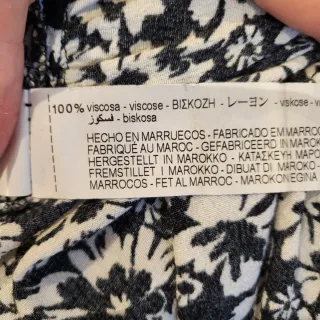 Vestido  estampado floral, en perfecto estado