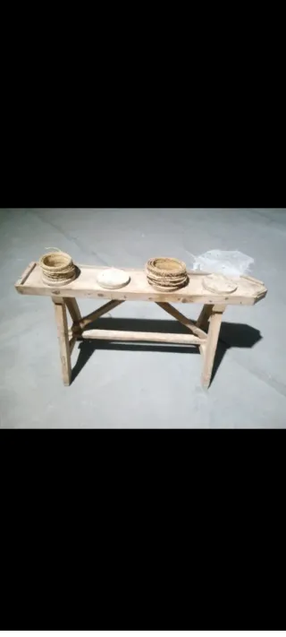 Quesera de madera antigua