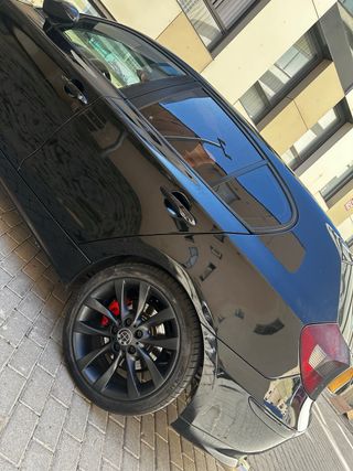 Se venden 4 Llantas de 18 pulgadas negras