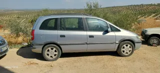 Opel Zafira 2001