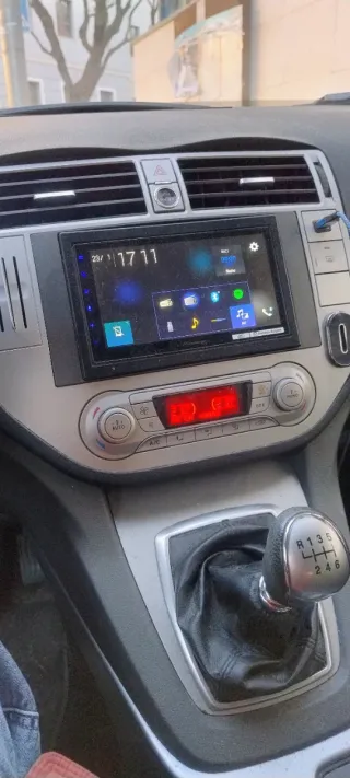 Ford Kuga 2012 leds frontal ass.aparcam.del.tras.