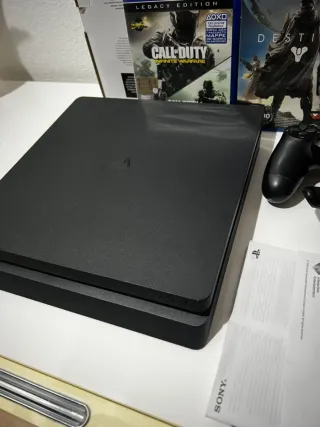 Bundle console ps4 slim 500gb + giochi, scatola