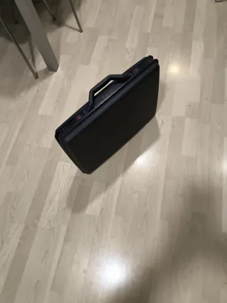 Maletín Rígido Samsonite Negro