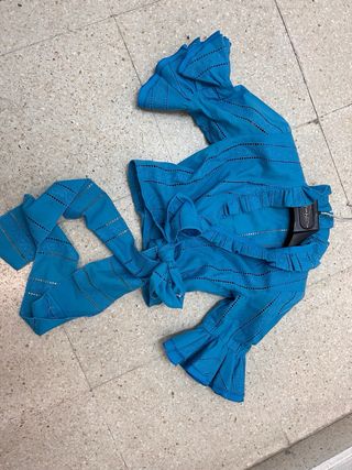 Falda y camisa flamenca azul