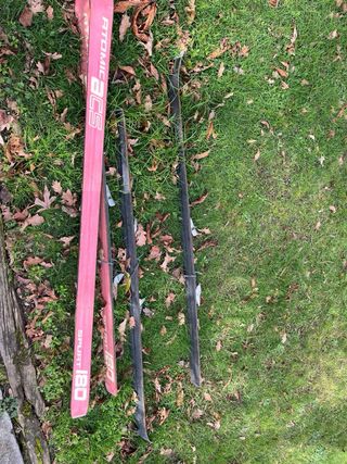 2 Pares de Skis Atomic Golf y Sport