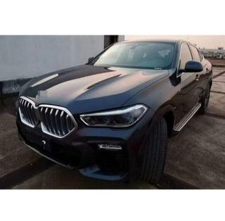 Estriberas Laterales BMW X6 G06 (2019+)