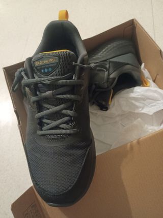 Deportivas Skechers Talla 41 100% Impermeables