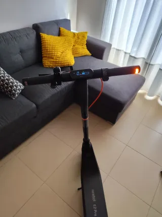 Ninebot E2 Pro Patinete Eléctrico