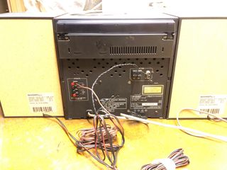 Equipo estéreo SHARP. Doble cassette, triple CD