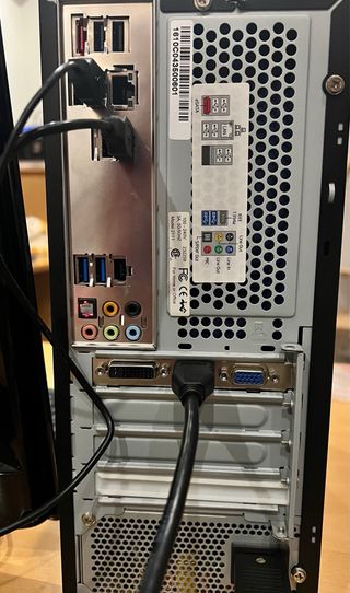 Ordenador PC i7 semitorre+monitor TV led OKI HD