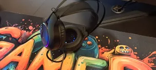 Cascos Gaming con Luces LED