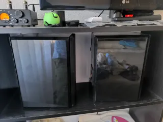 Altavoces Yamaha Negros