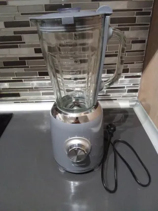 Licuadora Silvercrest gris