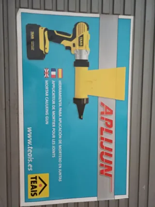 Aplicadora mortero batería Teais APLIJUN