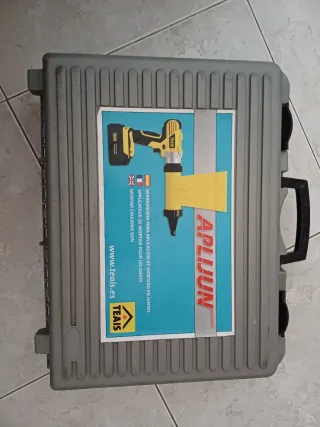 Aplicadora mortero batería Teais APLIJUN