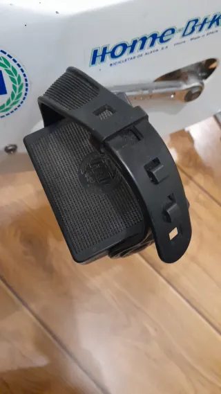 Bicicleta Estática BH Home Bike