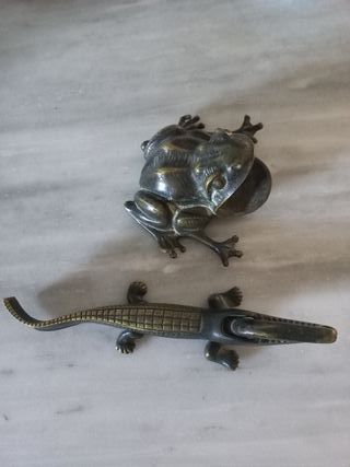 Cenicero Rana y Cascanueces Cocodrilo Antiguos