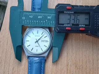 Reloj Seiko Spirit Cuarzo