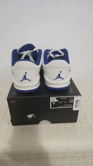 Jordan Flight Court GS - EU 39 - Bianco/Blu