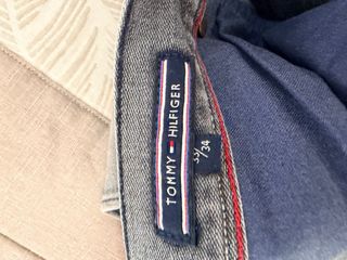 Pantalón vaquero gris Tommy Hilfiger T.33/34 Roto