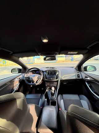 Ford Focus ST 2.0 TDCi 180cv-FULL EXTRAS