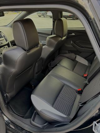 Ford Focus ST 2.0 TDCi 180cv-FULL EXTRAS