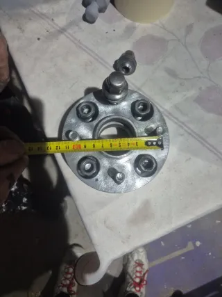 Separadores de Ruedas y Tornillos